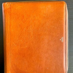FOSSIL IPAD CASE W/ZIPPER